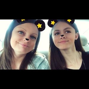 Meet your Posher, Selena